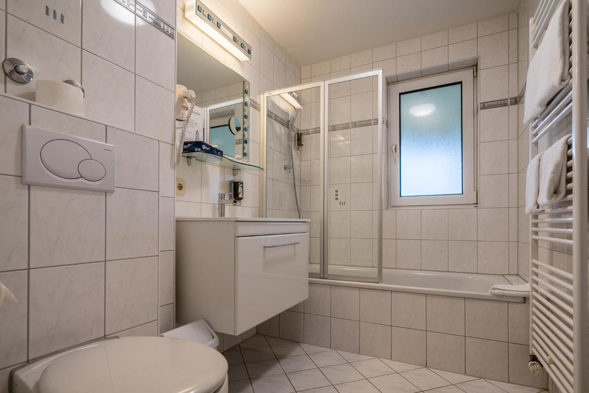 Airporthotel Residenz Steinenbronn 外观 照片