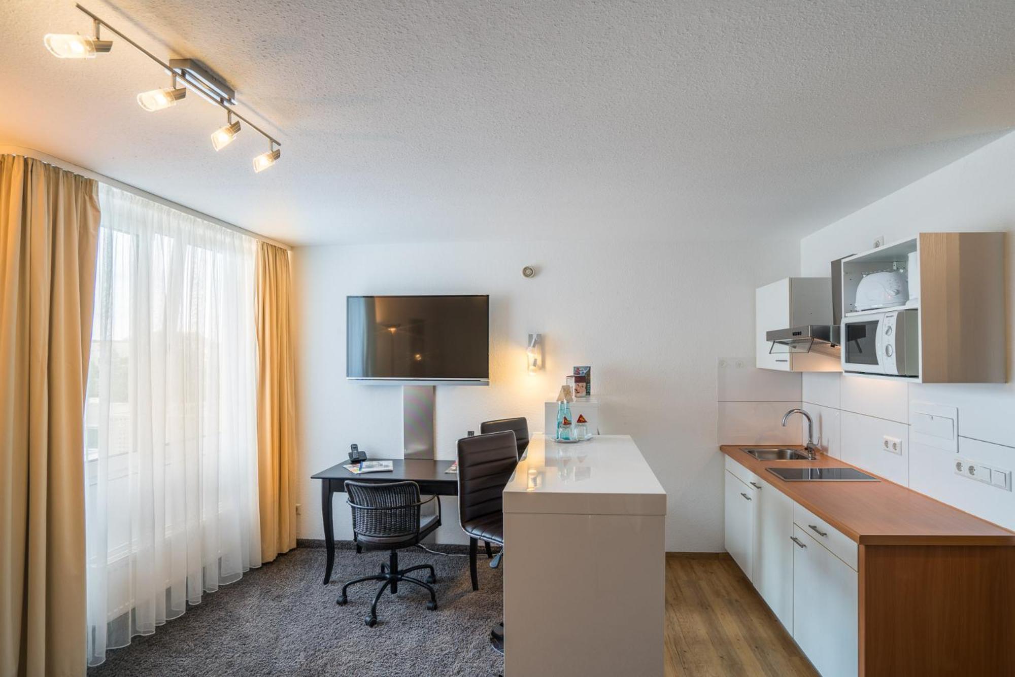 Airporthotel Residenz Steinenbronn 外观 照片