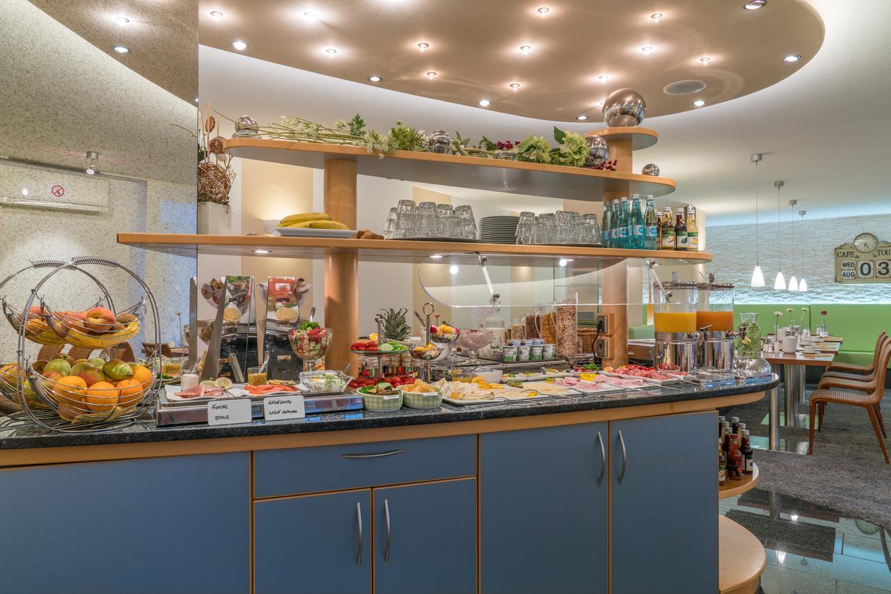 Airporthotel Residenz Steinenbronn 外观 照片